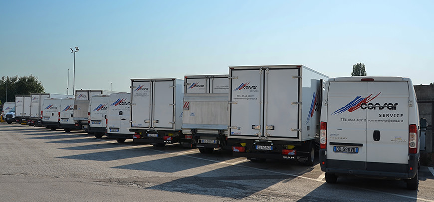 Il Consorzio di autotrasportatori Consar di Ravenna fornisce servizi di trasporto e di logistica integrata per la distribuzione della piccola e grande azienda con disponibilità di magazzini per lo stoccaggio di merci sfuse e su pallets
